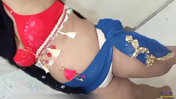 Beautiful Erotic Dance In Hijab Of An Indian Milf free video