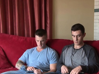 Beautiful Army Dudes Quentin Gainz And Johnny Fucking Hard free video